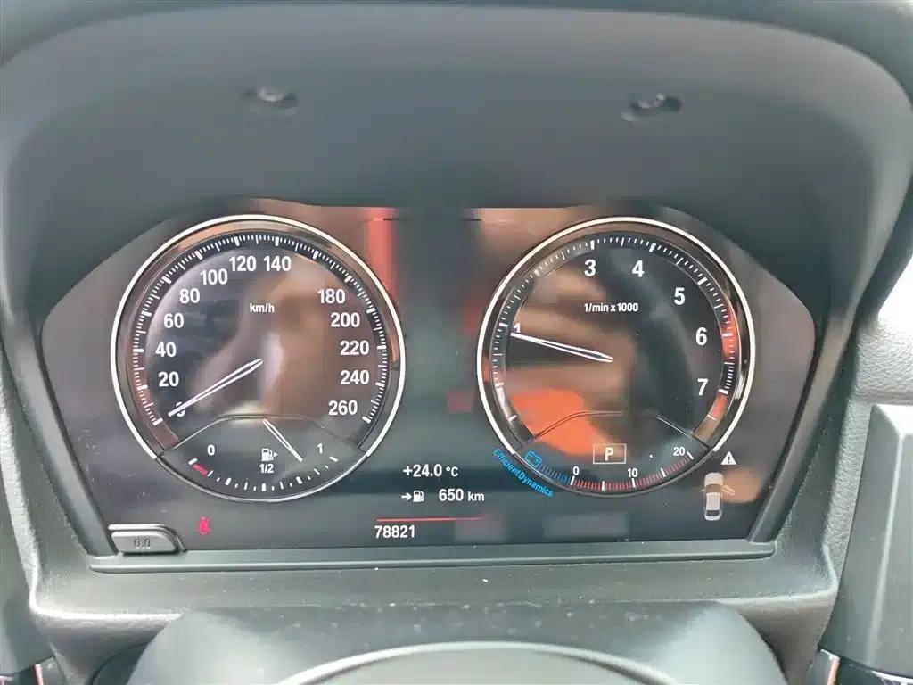 2019 BMW 1 Series 118i M Sport Package — миниатюра 4