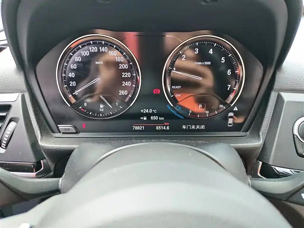 2019 BMW 1 Series 118i M Sport Package — миниатюра 5