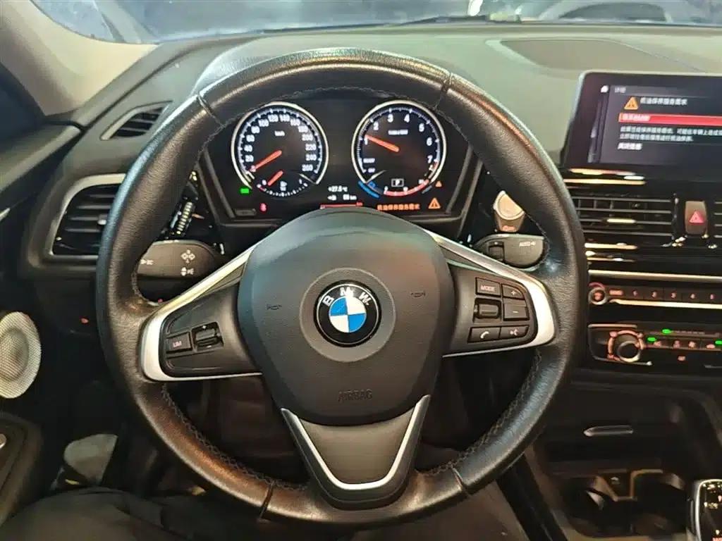 2021 BMW 1 Series 120i M Sport — миниатюра 11