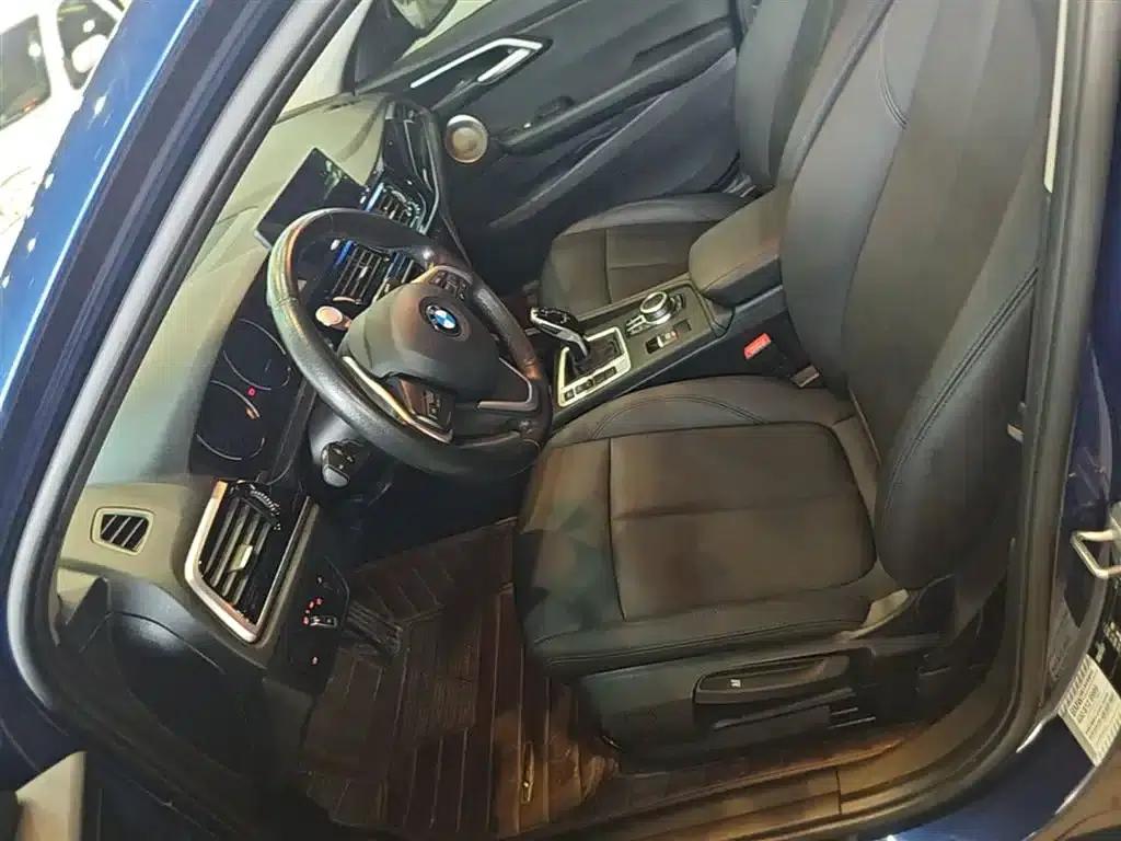 2021 BMW 1 Series 120i M Sport — миниатюра 15