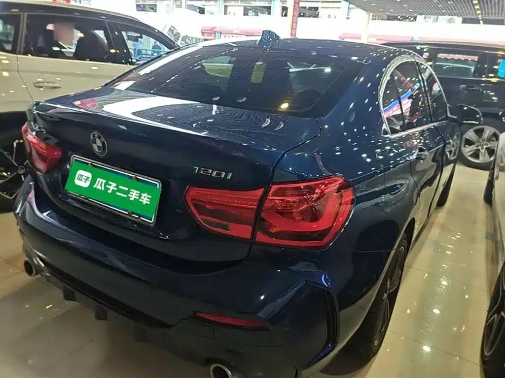 2021 BMW 1 Series 120i M Sport — миниатюра 7