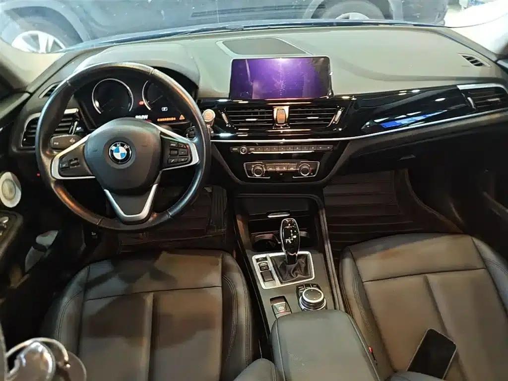 2021 BMW 1 Series 120i M Sport — миниатюра 10