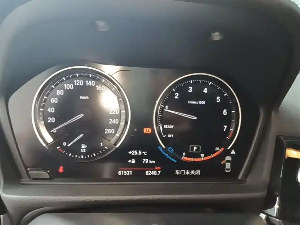2021 BMW 1 Series 120i M Sport Shadow Edition — миниатюра 12