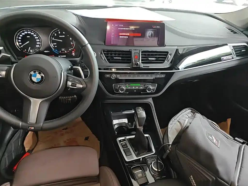 2019 BMW 1 Series 120i Leading M Sport Package — миниатюра 13