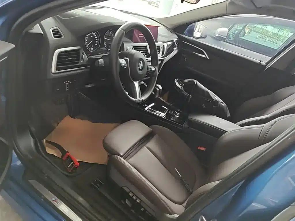 2019 BMW 1 Series 120i Leading M Sport Package — миниатюра 15
