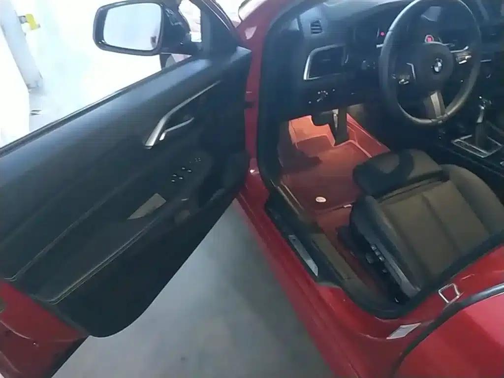 2019 BMW 1 Series 118i M Sport Package — миниатюра 16