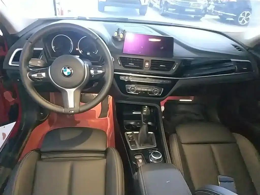 2019 BMW 1 Series 118i M Sport Package — миниатюра 10