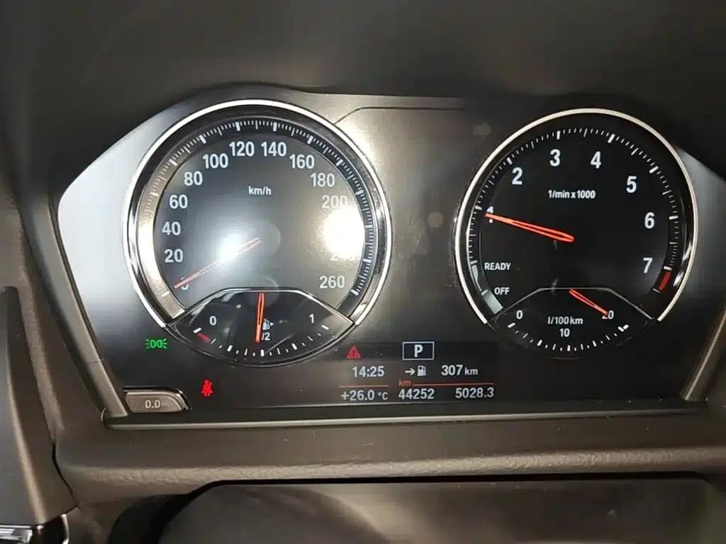 2020 BMW 1 Series 125i Leading M Sport Package — миниатюра 12