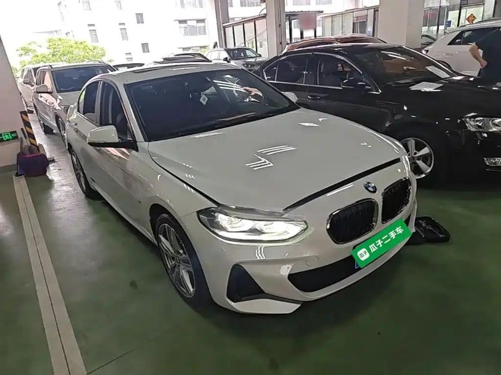 2020 BMW 1 Series 125i Leading M Sport Package — миниатюра 4