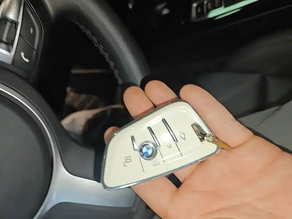 2020 BMW 1 Series 125i Leading M Sport Package — миниатюра 9