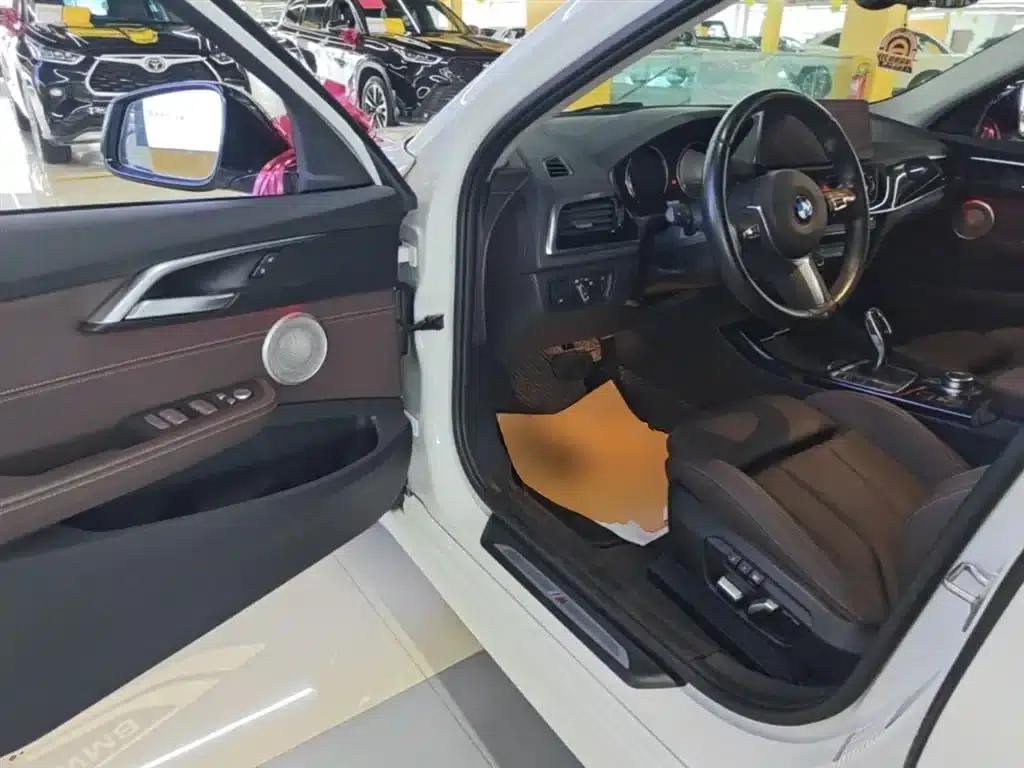 BMW 1 Series 2021 Facelift 125i M Sport Shadow Edition — миниатюра 16