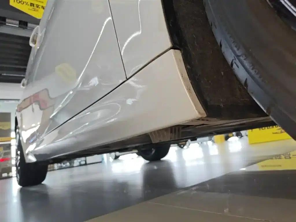 BMW 1 Series 2021 Facelift 125i M Sport Shadow Edition — миниатюра 21