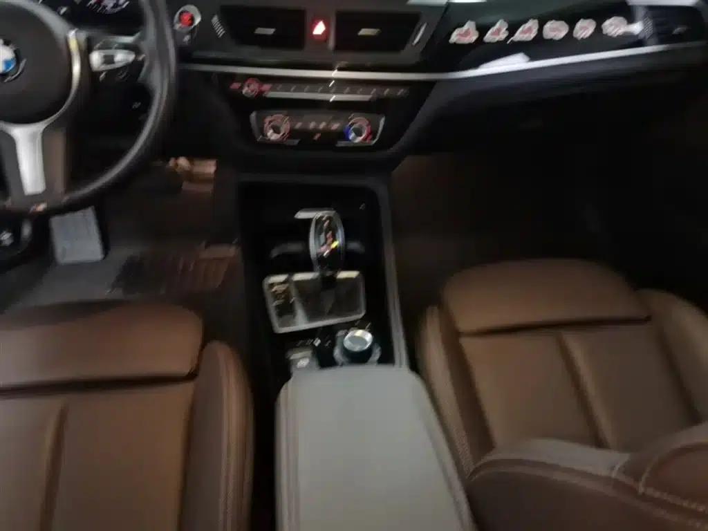 2020 BMW 1 Series 120i M Sport Package — миниатюра 14