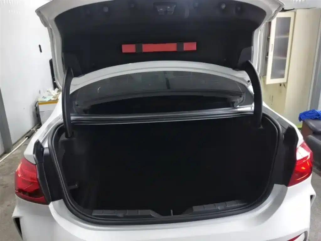 2020 BMW 1 Series 120i M Sport Package — миниатюра 19