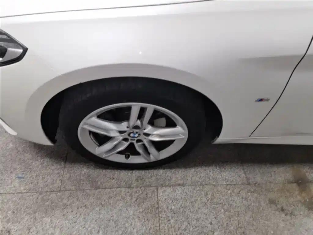 2020 BMW 1 Series 120i M Sport Package — миниатюра 23