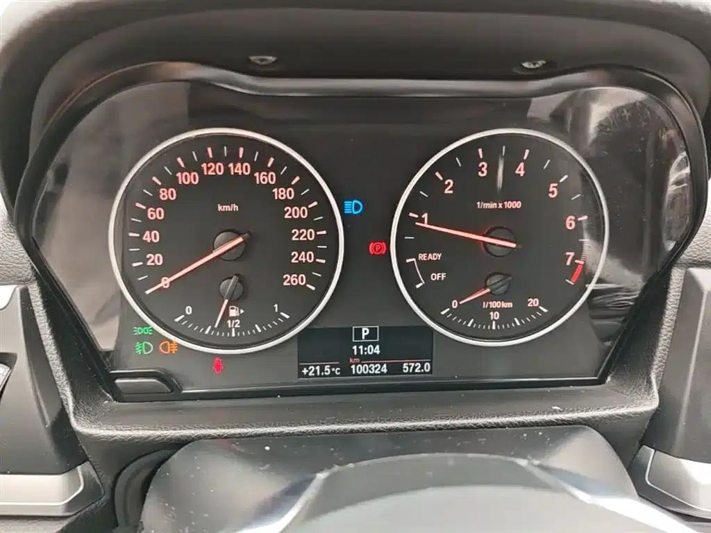 2017 BMW 1 Series 120i Design Package — миниатюра 12