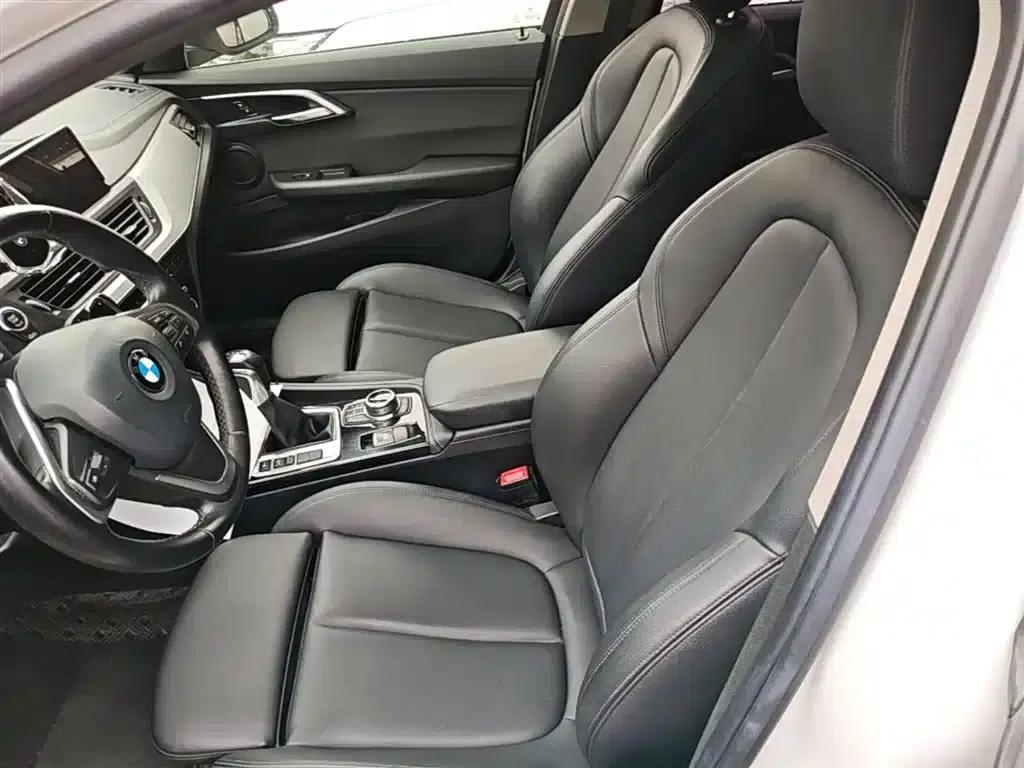2017 BMW 1 Series 120i Design Package — миниатюра 15