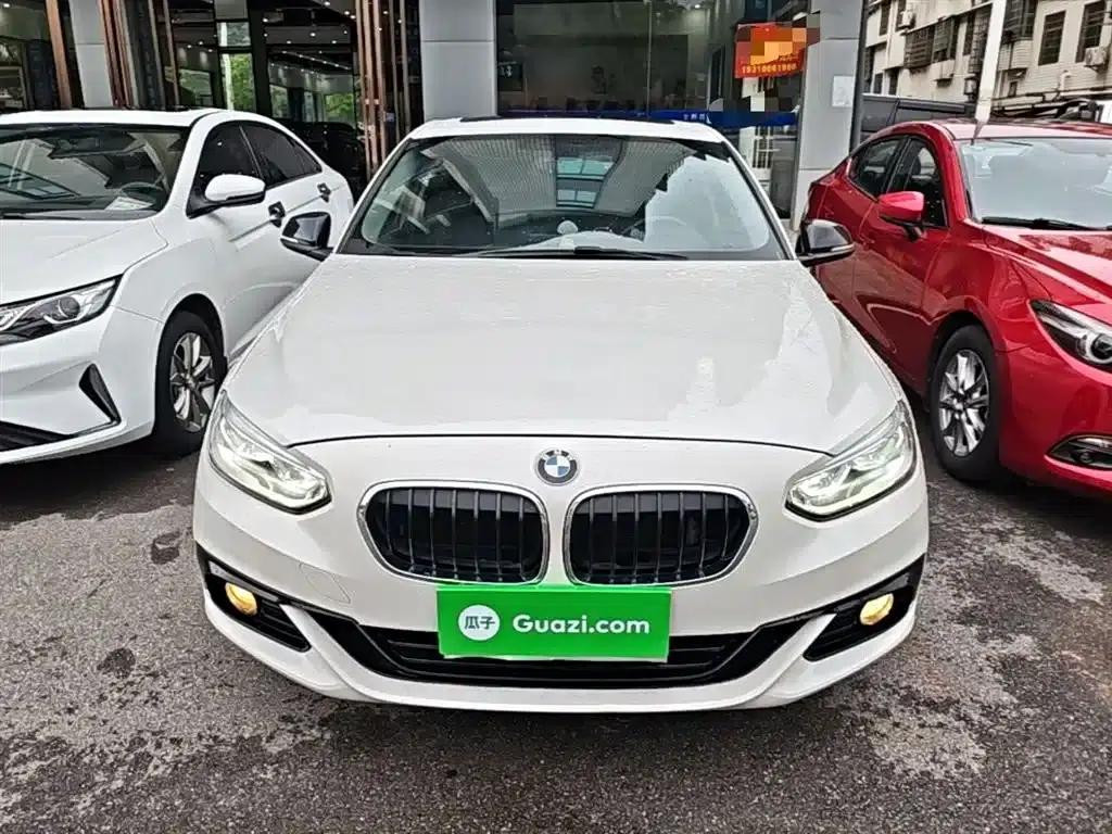 2017 BMW 1 Series 120i Design Package — миниатюра 3
