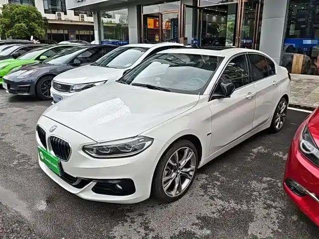 2017 BMW 1 Series 120i Design Package