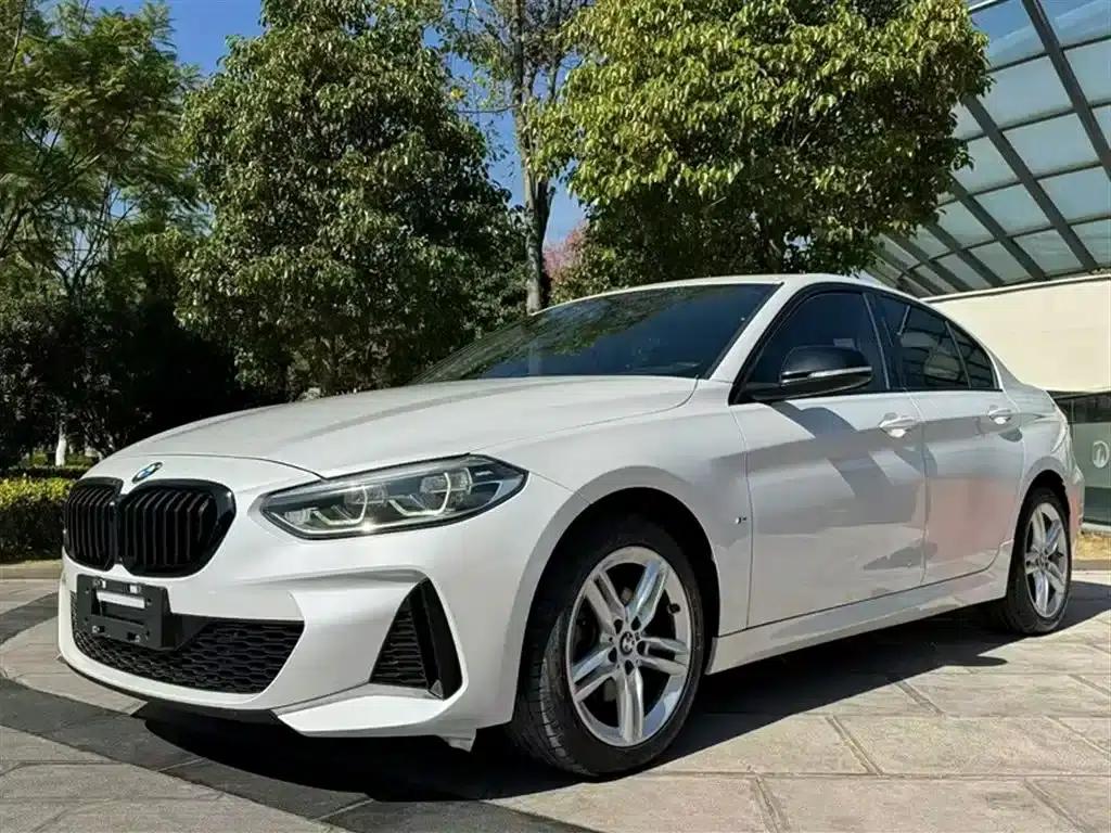 2021 BMW 1 Series 120i M Sport Shadow Edition — миниатюра 2