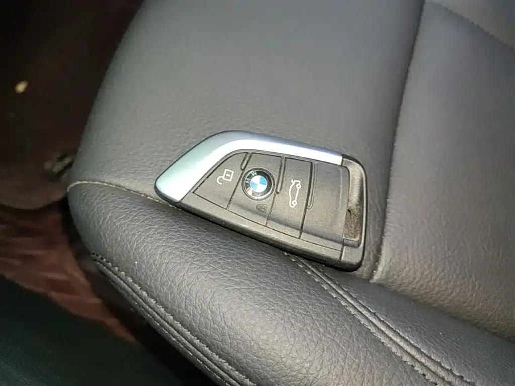 2023 BMW 1 Series 120i M Sport — миниатюра 9