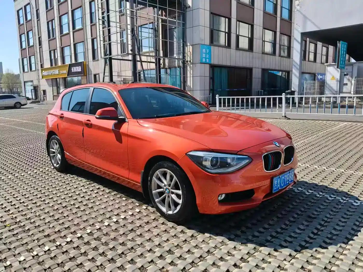 2013 BMW 1 Series (Imported) Facelift 118i Leading Edition — миниатюра 2