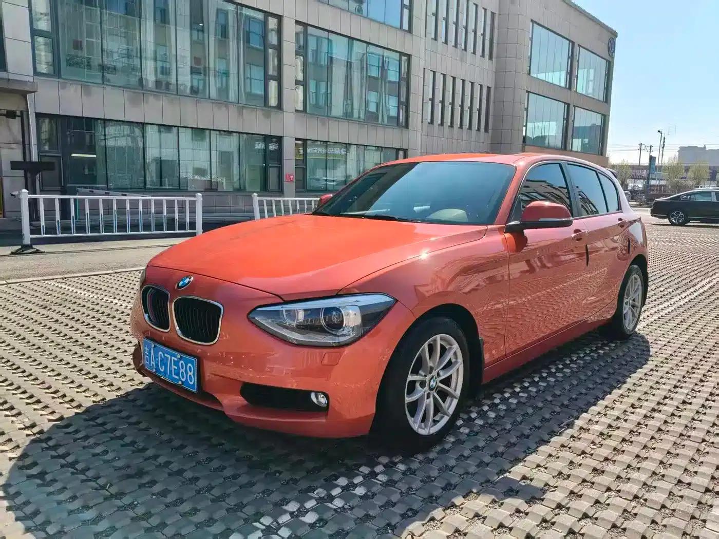 2013 BMW 1 Series (Imported) Facelift 118i Leading Edition — миниатюра 3