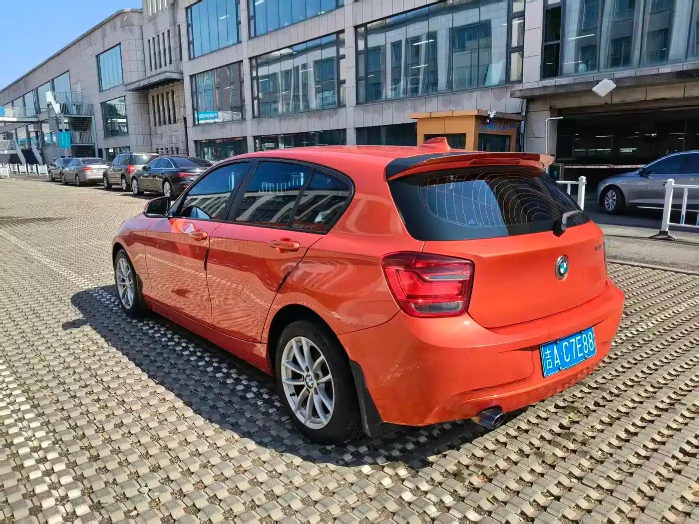 2013 BMW 1 Series (Imported) Facelift 118i Leading Edition — миниатюра 8