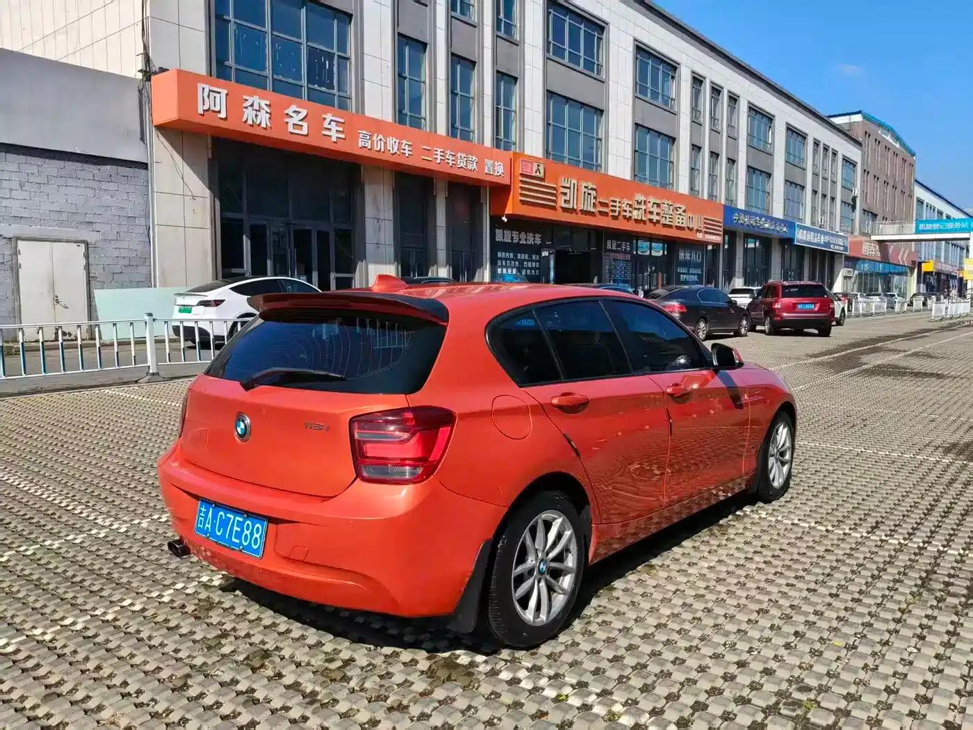 2013 BMW 1 Series (Imported) Facelift 118i Leading Edition — миниатюра 10