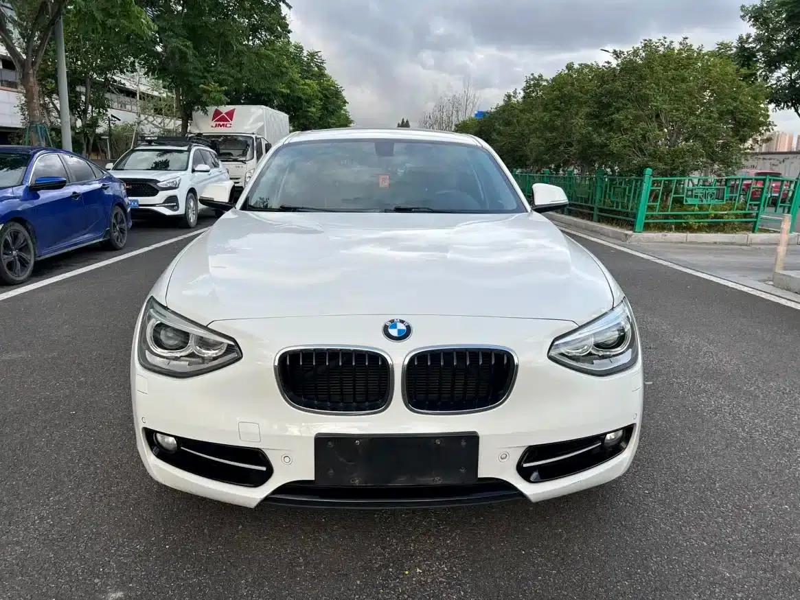 2013 BMW 1 Series (Imported) Facelift 118i Leading Edition — миниатюра 2