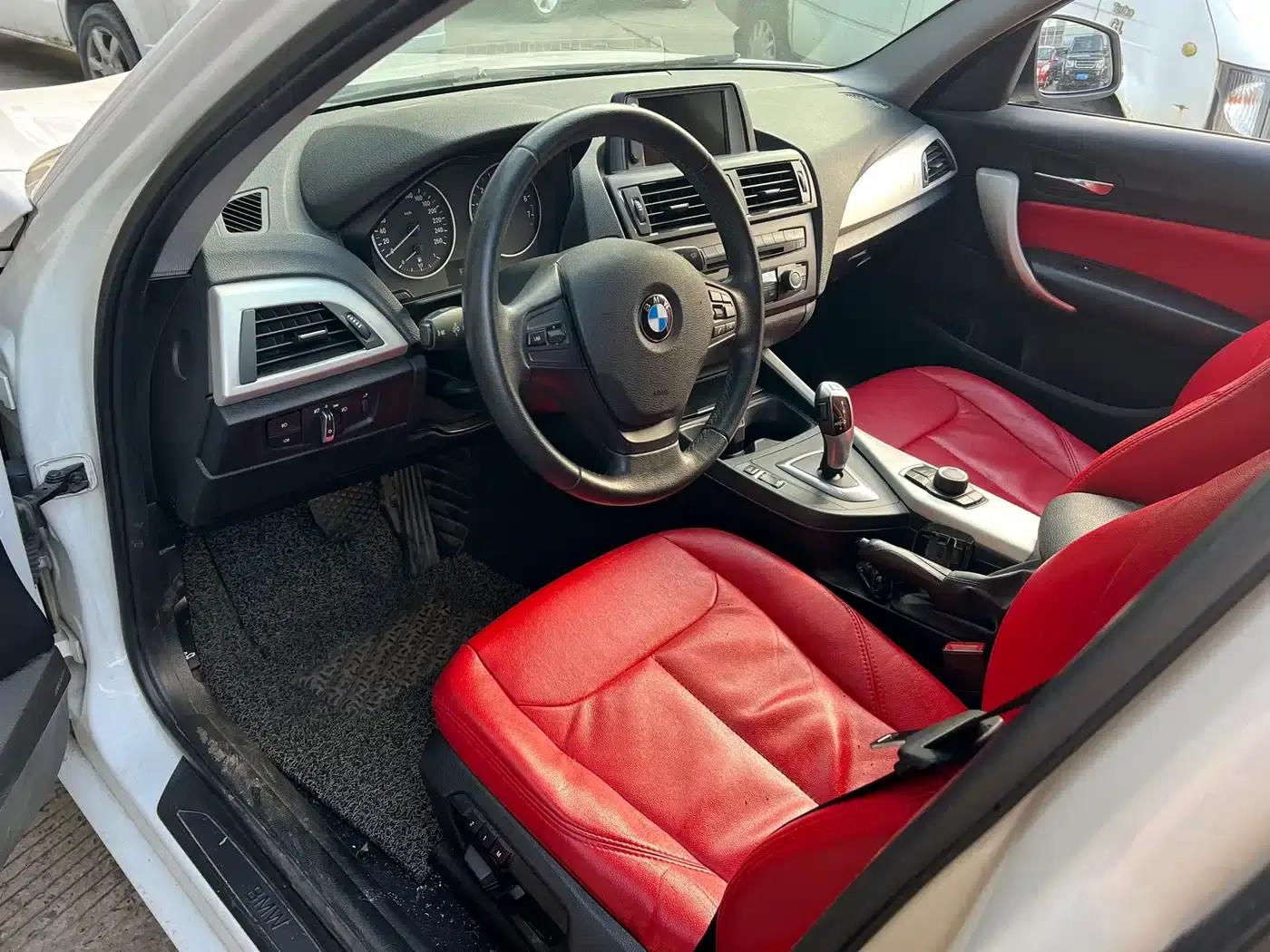 2013 BMW 1 Series (Imported) Facelift 118i Leading Edition — миниатюра 6