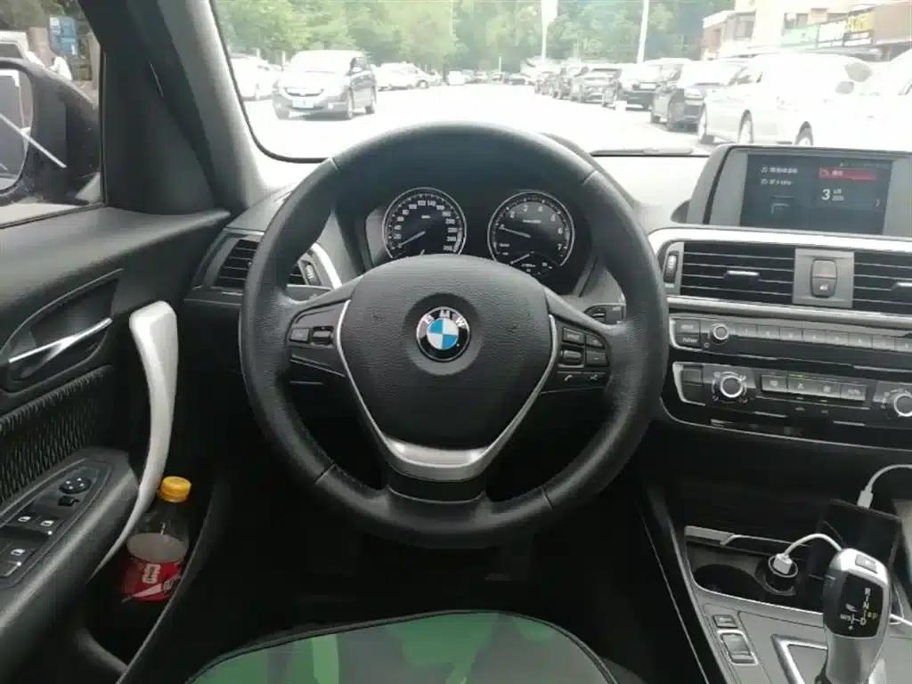 2018 BMW 1 Series Imported Model 118i Leading Edition — миниатюра 11