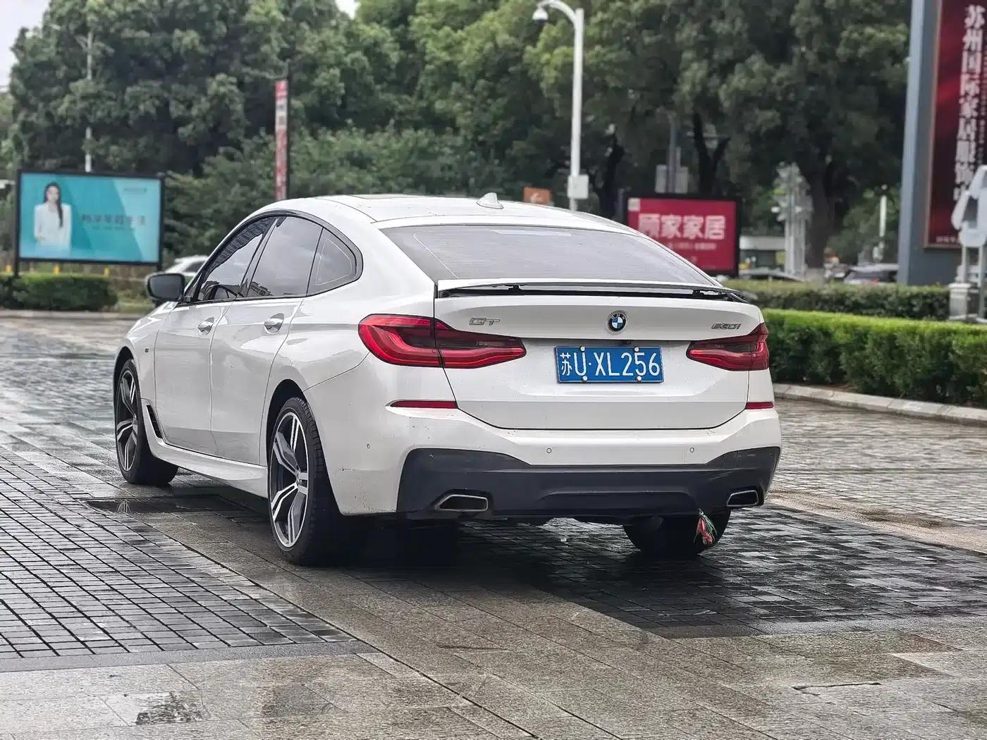 2021 BMW 6 Series GT 630i M Sport Package — миниатюра 6