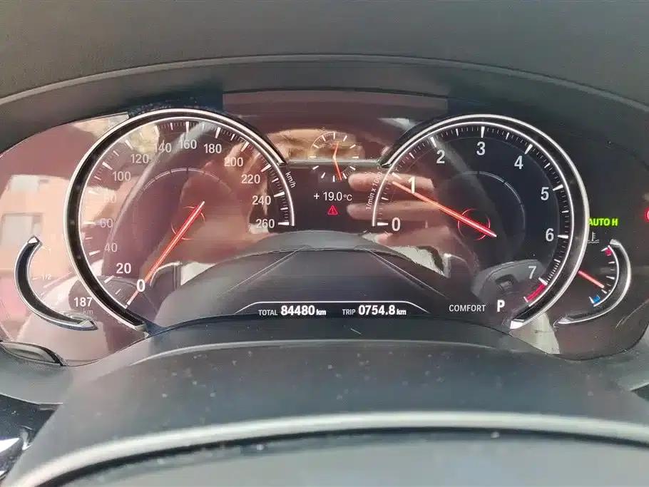 2018 BMW 6 Series GT 640i xDrive M Sport Package — миниатюра 14