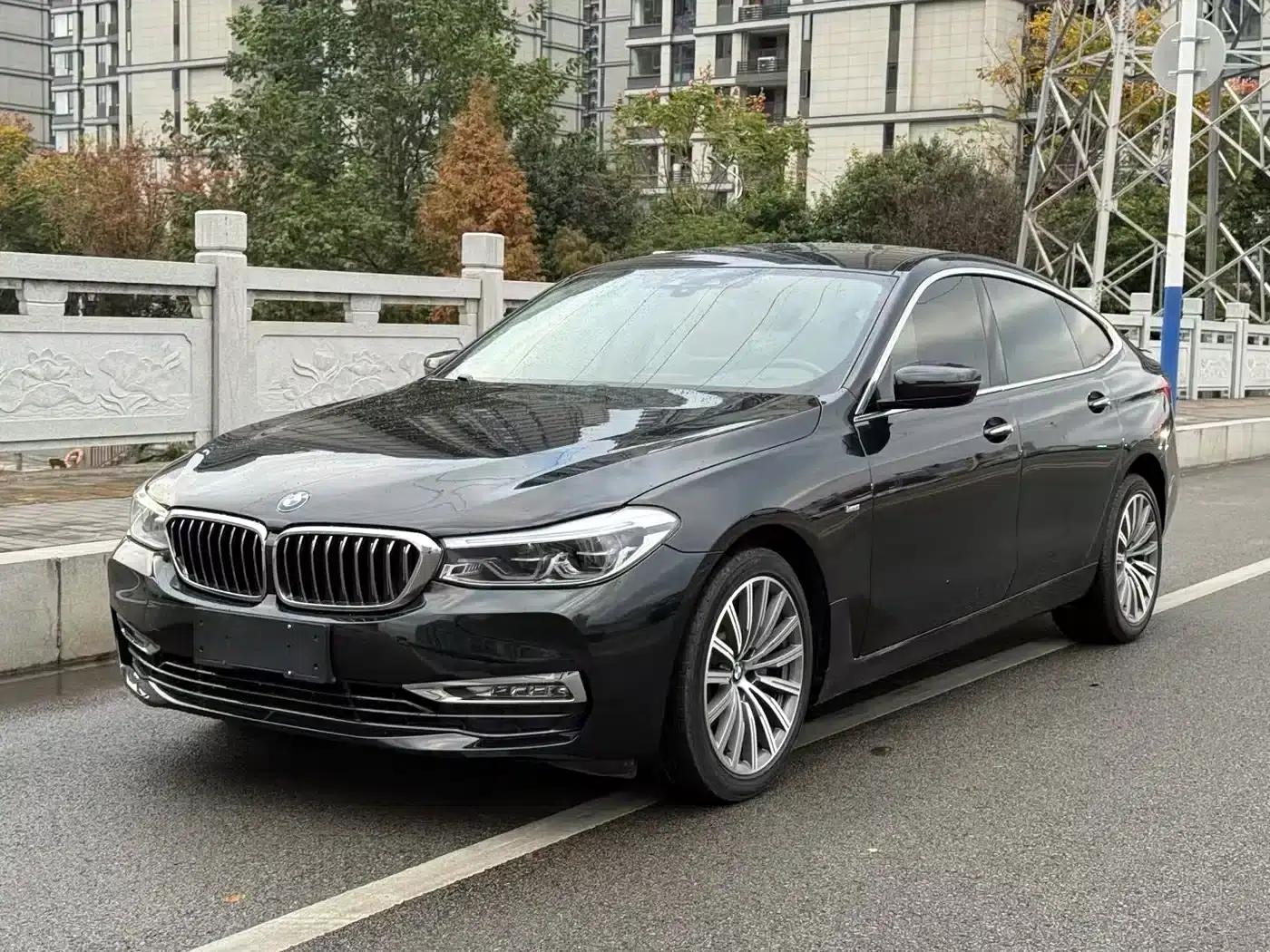 2018 BMW 6 Series GT 630i M Sport Package — миниатюра 1