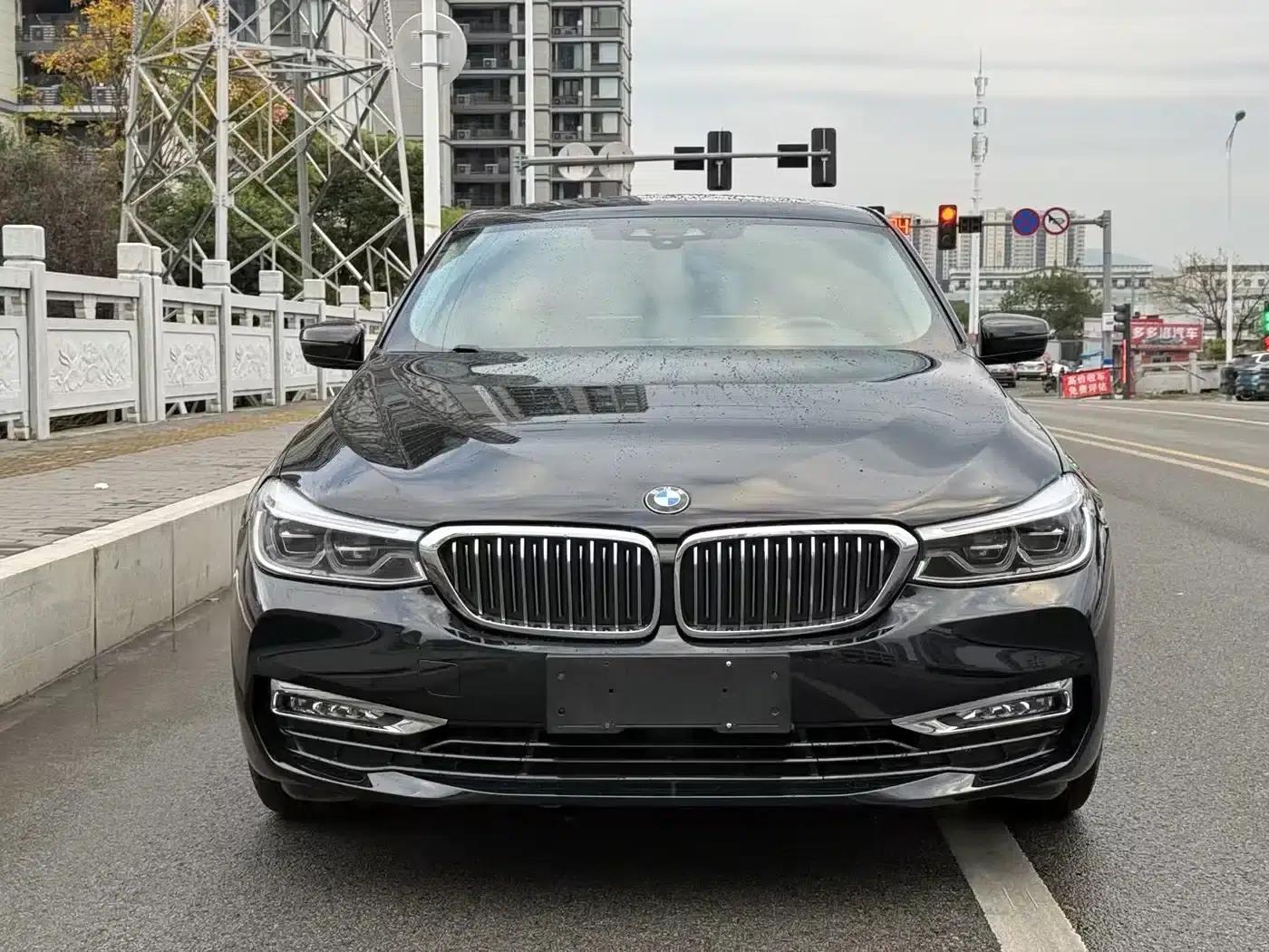 2018 BMW 6 Series GT 630i M Sport Package — миниатюра 2