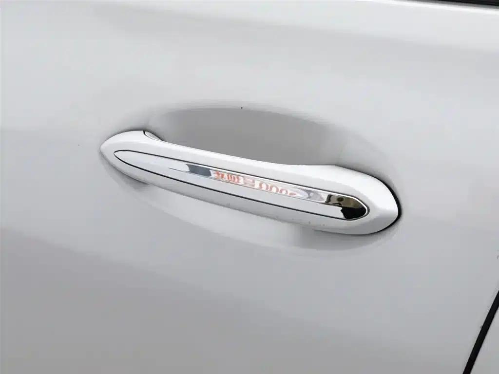 2018 BMW 6 Series GT 630i M Sport Package — миниатюра 18