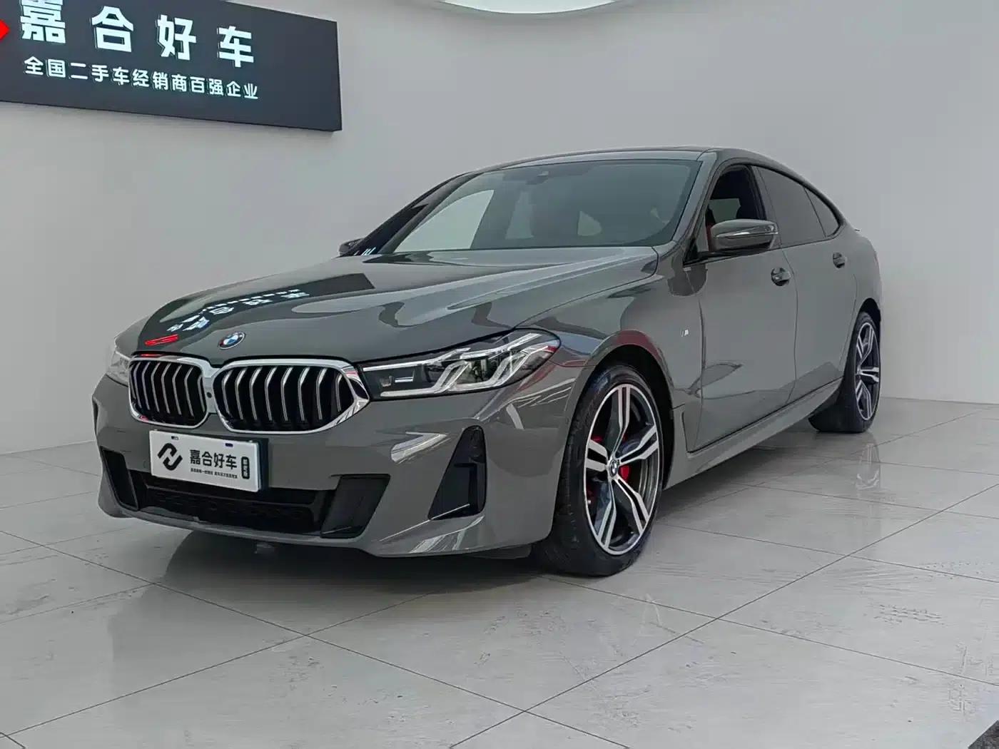 2022 BMW 6 Series GT 630i M Sport Package — миниатюра 1