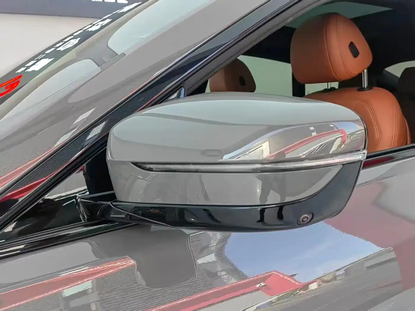 2022 BMW 6 Series GT 630i M Sport Package — миниатюра 4