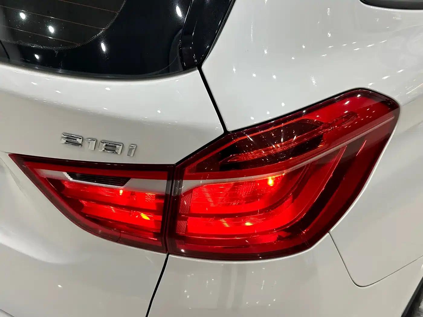 2015 BMW 2 Series Gran Tourer 218i Leading Edition — миниатюра 28