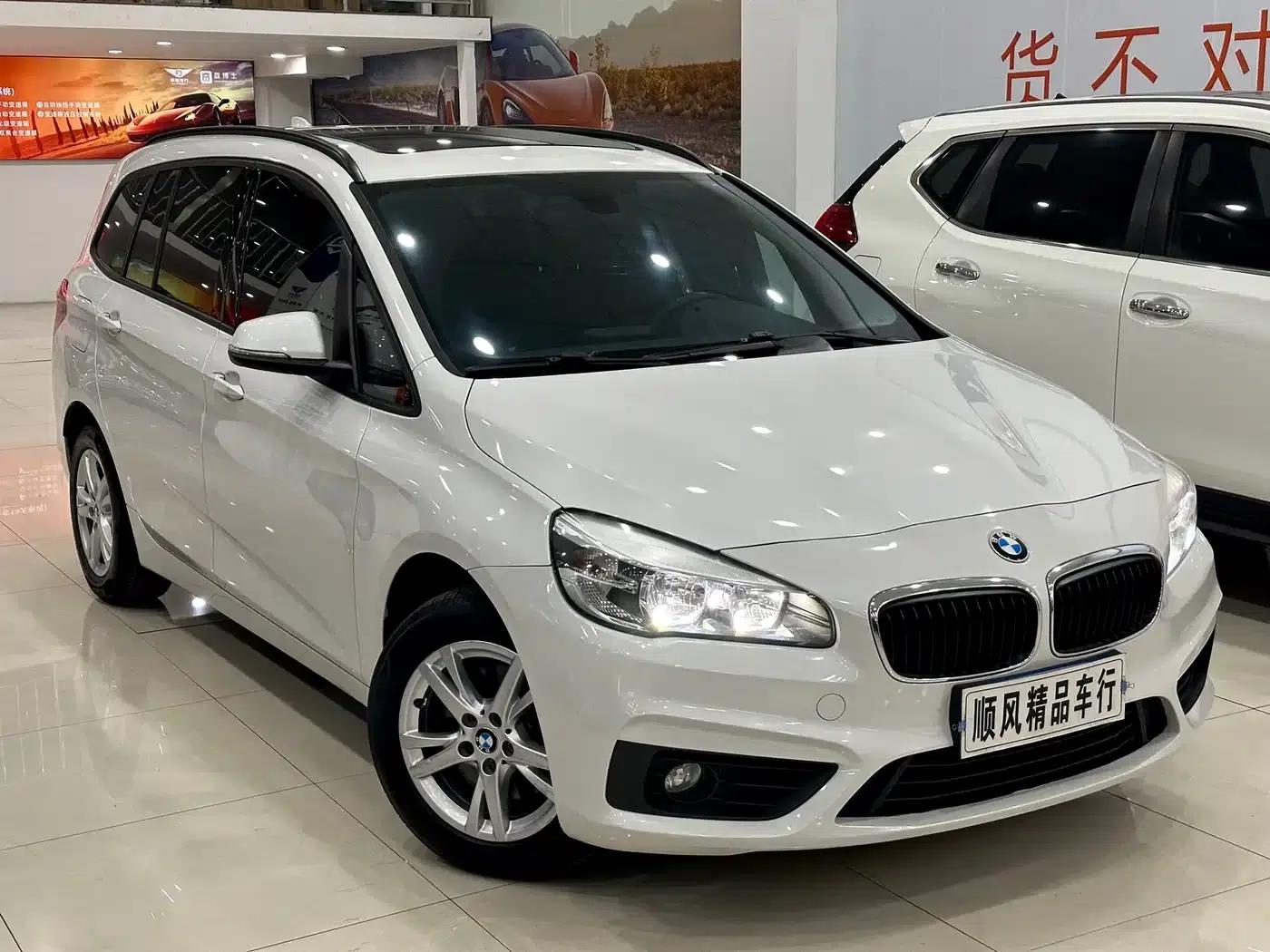 2015 BMW 2 Series Gran Tourer 218i Leading Edition — миниатюра 4