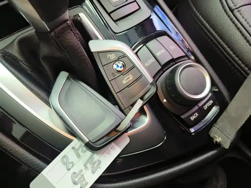 2015 BMW 2 Series Gran Tourer 218i Leading Edition — миниатюра 9