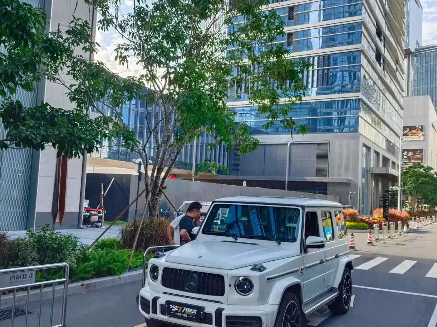 2023 Mercedes-Benz G-Class AMG 63 — миниатюра 4