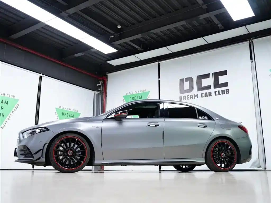 2021 Mercedes-Benz A-Class AMG A 35 L 4MATIC Midnight Edition — миниатюра 23