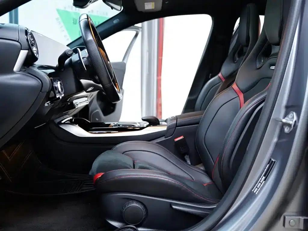 2021 Mercedes-Benz A-Class AMG A 35 L 4MATIC Midnight Edition — миниатюра 26