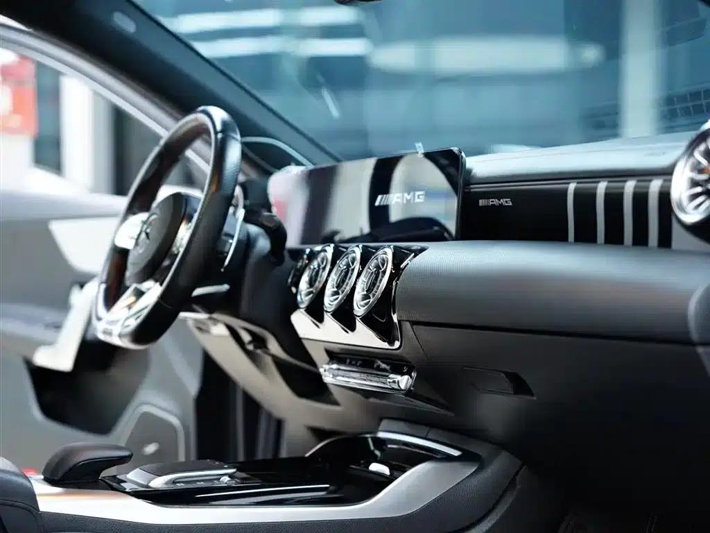 2021 Mercedes-Benz A-Class AMG A 35 L 4MATIC Midnight Edition — миниатюра 42