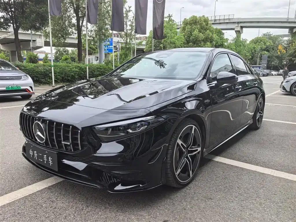 2025 Mercedes-Benz A-Class AMG A 35 L 4MATIC — миниатюра 2