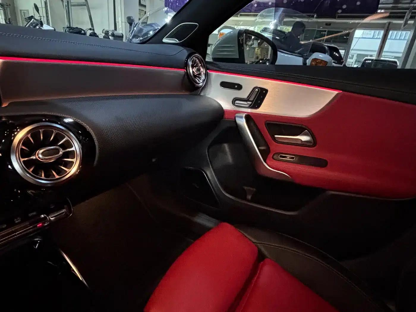 2020 Mercedes-Benz A-Class AMG (Imported) Facelift AMG A 35 4MATIC — миниатюра 16