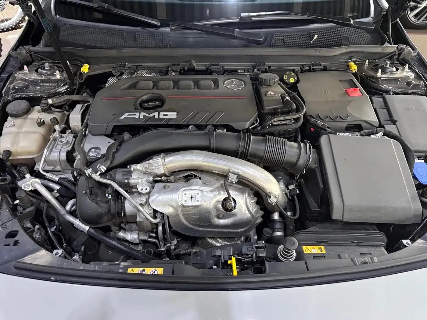 2020 Mercedes-Benz A-Class AMG (Imported) Facelift AMG A 35 4MATIC — миниатюра 21