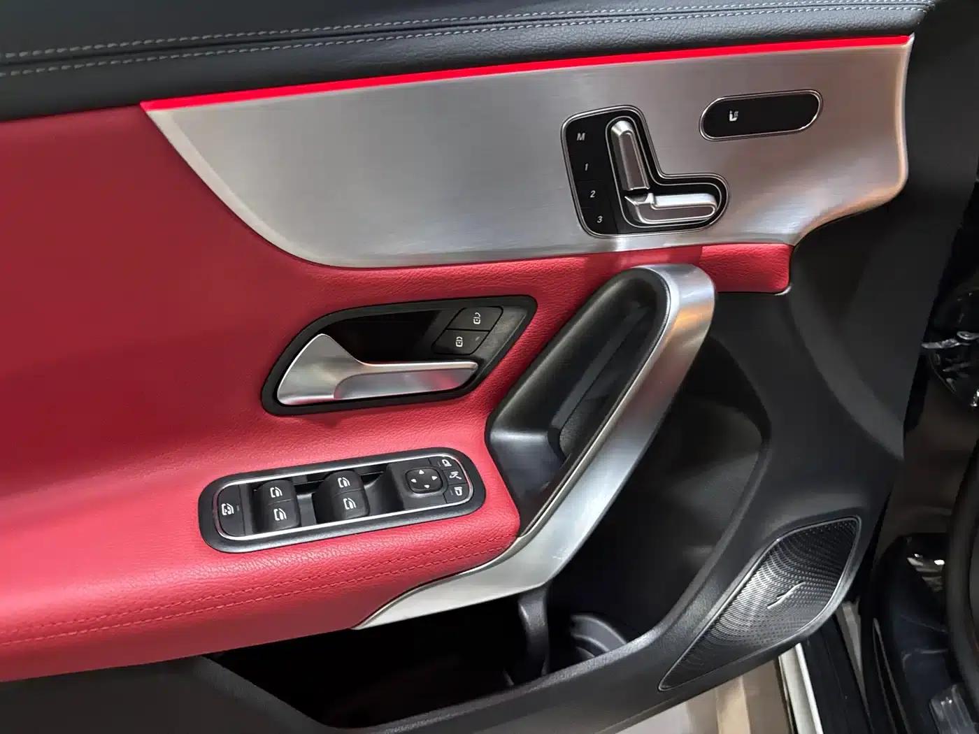 2020 Mercedes-Benz A-Class AMG (Imported) Facelift AMG A 35 4MATIC — миниатюра 9